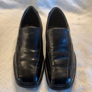 Via Europa Sleek Black Leather Men's Slip-On Loafers